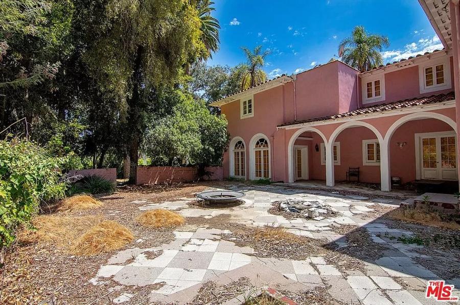 Osama Bin Laden S Brother Lists Abandoned Bel Air Mansion For 28