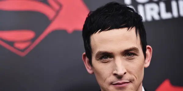 Robin Lord Taylor