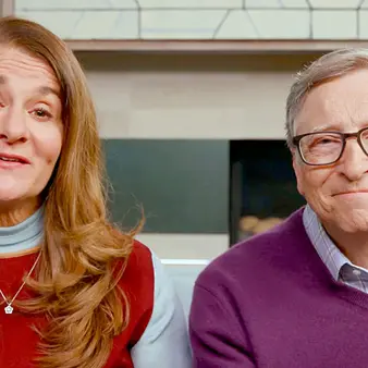 The Bill And Melinda Gates Foundation Sold ALL Of Its $1.4 Billion Stake In Apple, Twitter, & Amazon Before Announcing Divorce