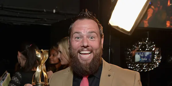 Shay Carl