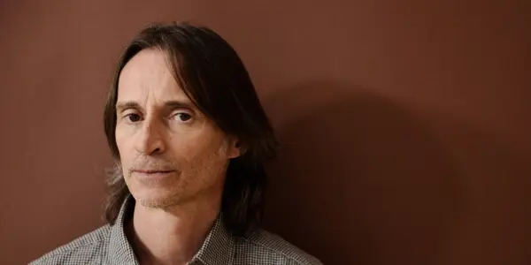 Robert Carlyle