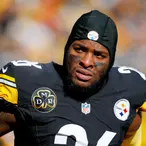 Le'Veon Bell Could Sit Out Half Of The Season To Save Himself For Free Agency
