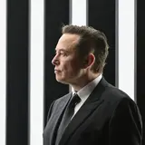 Elon Musk's Net Worth Is Marching Towards $300 Billion Again
