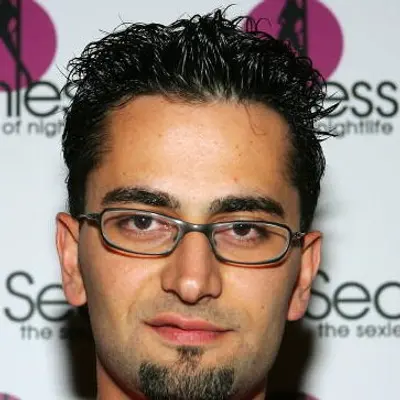 Antonio Esfandiari