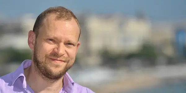 Robert Webb