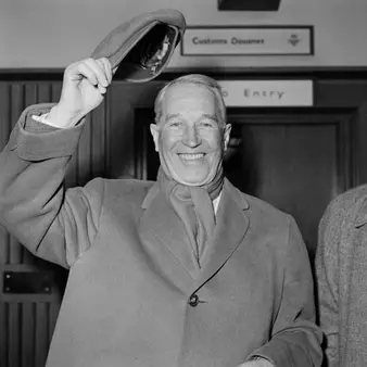 Maurice Chevalier Net Worth