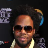 Dwele Net Worth