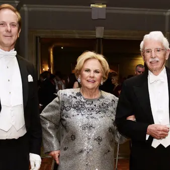 Life on Mars: Inside the Billion-Dollar Candy Empire That's Secretly a Pet Powerhouse