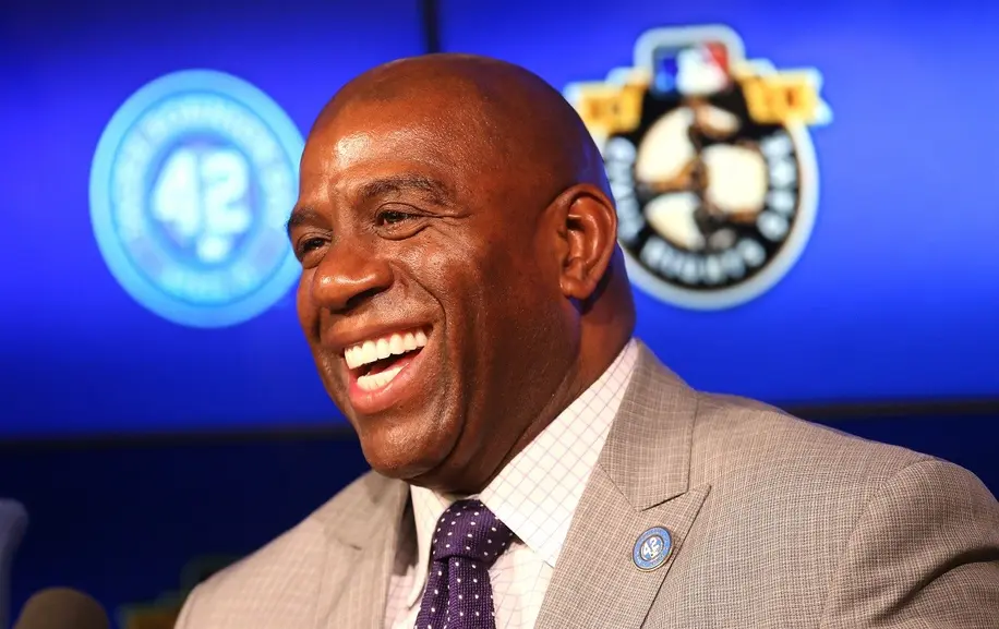 How Magic Johnson Turned $40 Million NBA Earnings Into A $1.6 Billion Net Worth (That's Secretly Built On $30 Billion Boring Insurance Company)