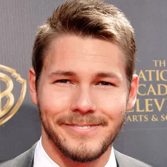 Scott Clifton Net Worth
