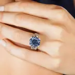 Blue Diamond Owned By Late Shirley Temple Expected To Get Up To $35 Million At Auction