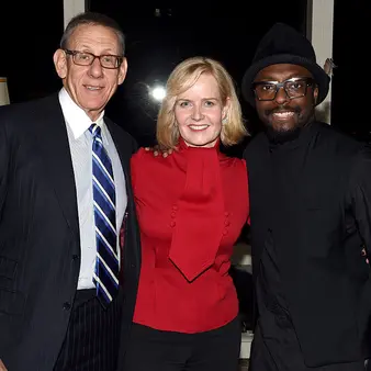 Wife Of Billionaire Miami Dolphins Owner Stephen Ross Files For Uncontested Divorce