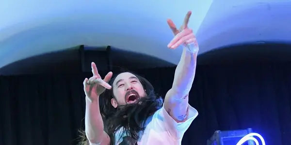 Steve Aoki