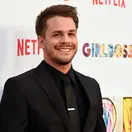 Johnny Simmons