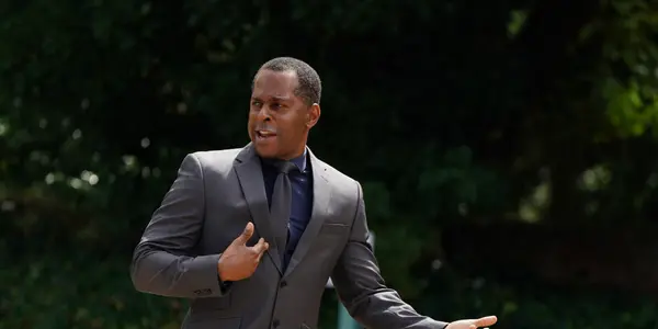 Andi Peters