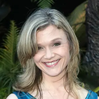 Ariana Richards Net Worth