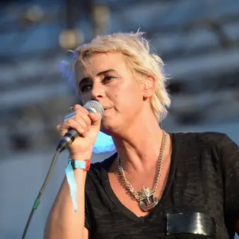 Cat Power Net Worth
