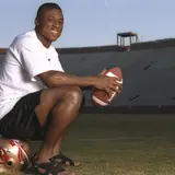 Amazing Human Being Alert: Ex-NFL Player Warrick Dunn Donates Entire Home To A Single Mom