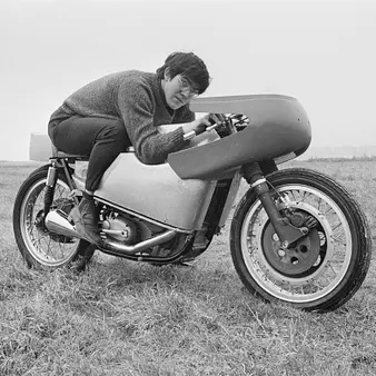 Peter Williams Net Worth