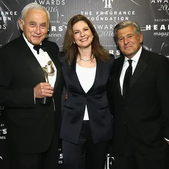 How Much Has Les Wexner's Net Worth Grown From 1990 To Now?