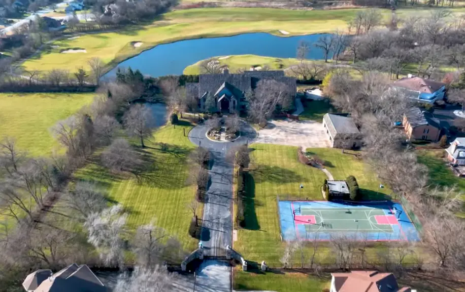 R. Kelly's Infamous "Chocolate Factory" Mansion — Which He Lost To Foreclosure — Just Sold At A Steep Discount
