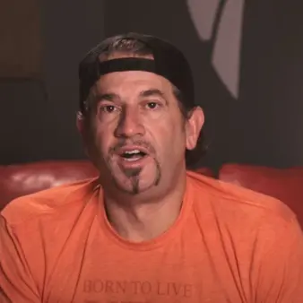 Former Dairy Farmers Become Billionaire With Red Hot Coffee Shop Dutch Bros