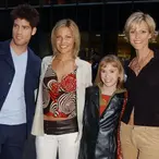 Bess Armstrong Net Worth