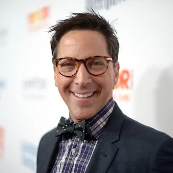 Dan Bucatinsky Net Worth