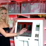 Noelle Reno Net Worth