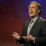 Les Moonves Will Stay On As Advisor To CBS, Receive Possible $120M Payout Pending Investigation