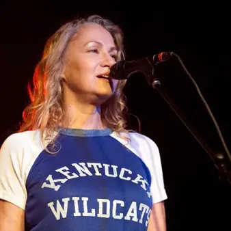 Joan Osborne Net Worth