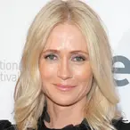 Kelly Rowan Net Worth