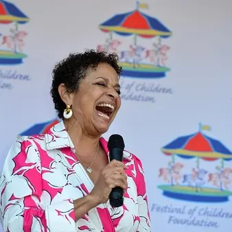Debbie Allen Net Worth