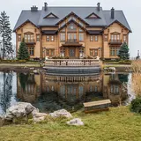 Finally Revealed! Photos From Inside Ukrainian President's Top Secret $100 Million Palatial Estate