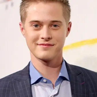 Lucas Grabeel Net Worth