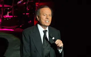 Julio Iglesias Net Worth