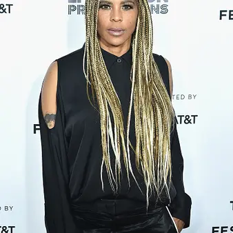 Laurie Ann Gibson Net Worth