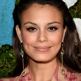 Nathalie Kelley Net Worth