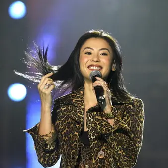 Cecilia Cheung Net Worth