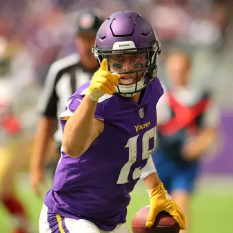 Adam Thielen Went From A $500 College Scholarship To Becoming A Pro Bowler With A $10 Million Guarantee