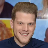 Scott Hoying Net Worth