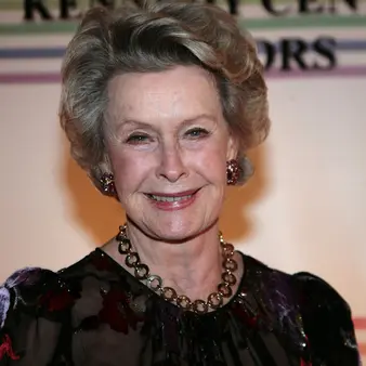 Dina Merrill Net Worth