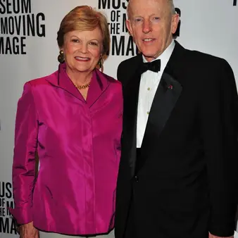 Stanley Hubbard Net Worth