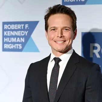 Scott Wolf Net Worth