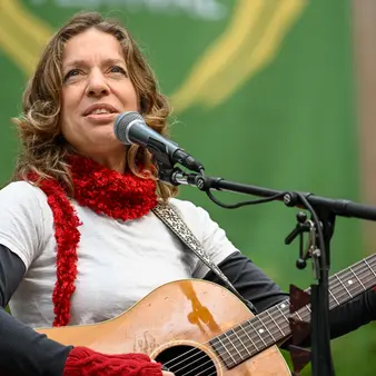 Ani DiFranco Net Worth