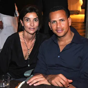 Ingrid Casares Net Worth