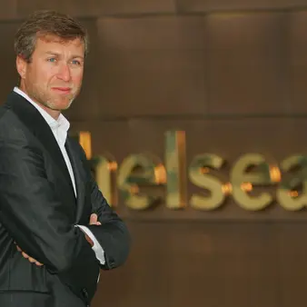 Russian Billionaire Makes Big Investment In Nanotechnology