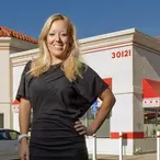 In-N-Out Heiress Lynsi Snyder Has *At Least* $1.3 Billion Reasons To Become A Resident Of Tennessee