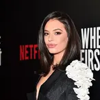 Chloe Bridges Net Worth