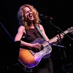 Allison Moorer Net Worth